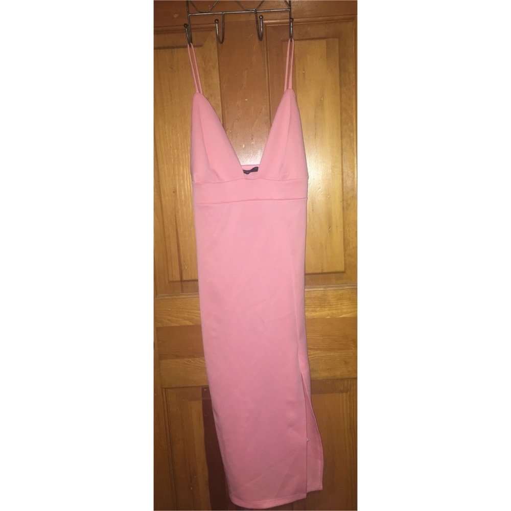 NEW WITH TAGS. FOREVER21 Peach Party Dress